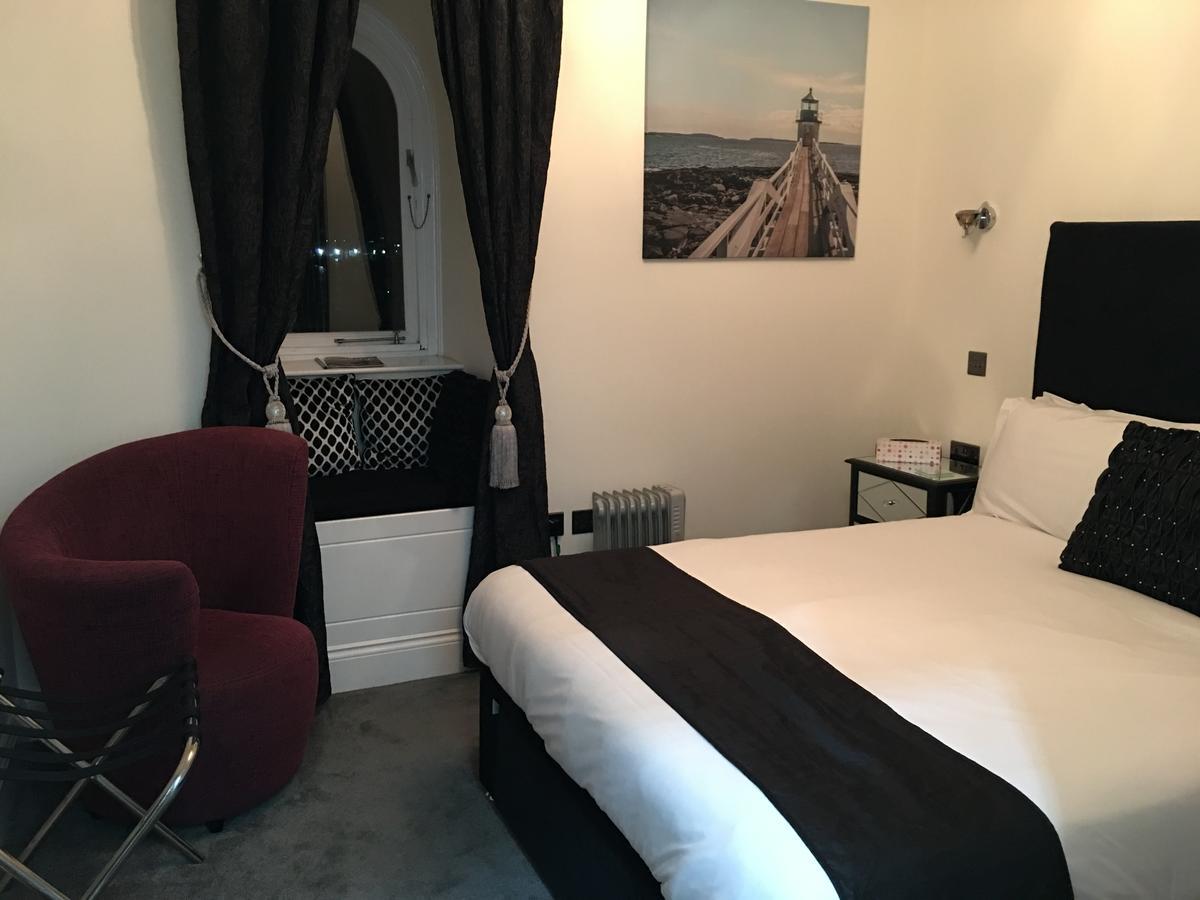 The Ship Leopard Hotel - No Children (Adults Only) Portsmouth Luaran gambar